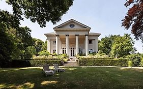 Leyselebeke Castle